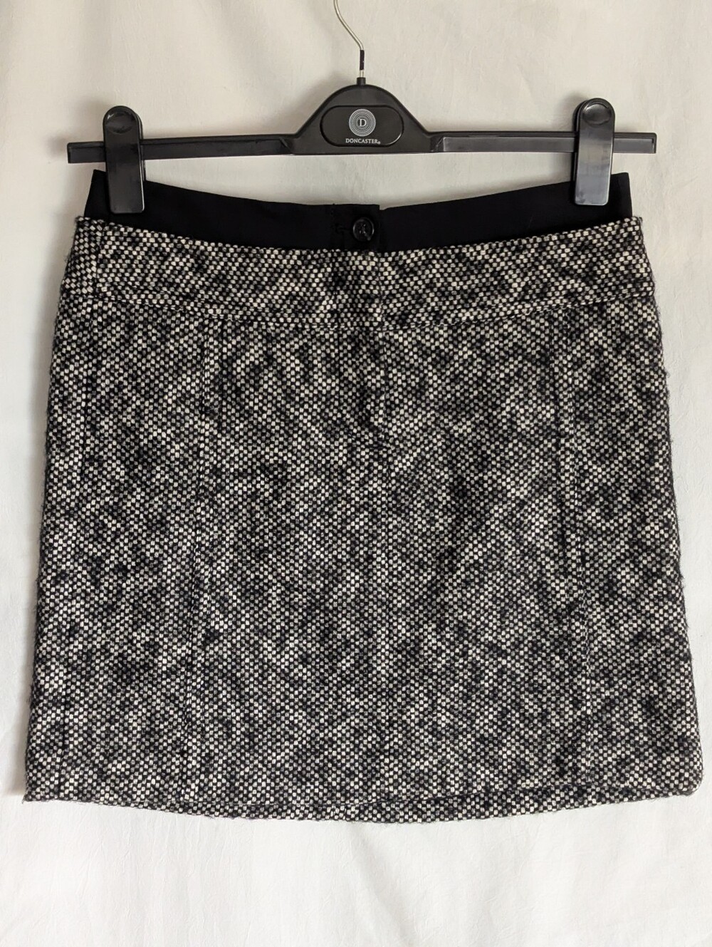 Ann Taylor Black & White Tweed Wool Blend Mini Skirt Lined 4P